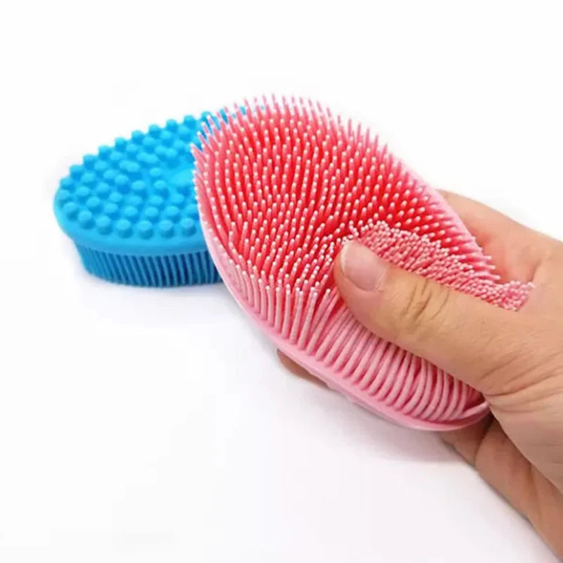 Revitalize Your Bath Time with the Silicone Body Brush - Perfect for Gentle Exfoliation and Massage!